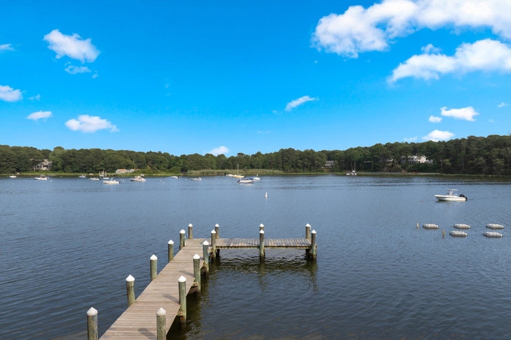 Mashpee, Massachusetts 02649, United States, 4 Bedrooms Bedrooms, ,4 BathroomsBathrooms,Residential,Active,189276