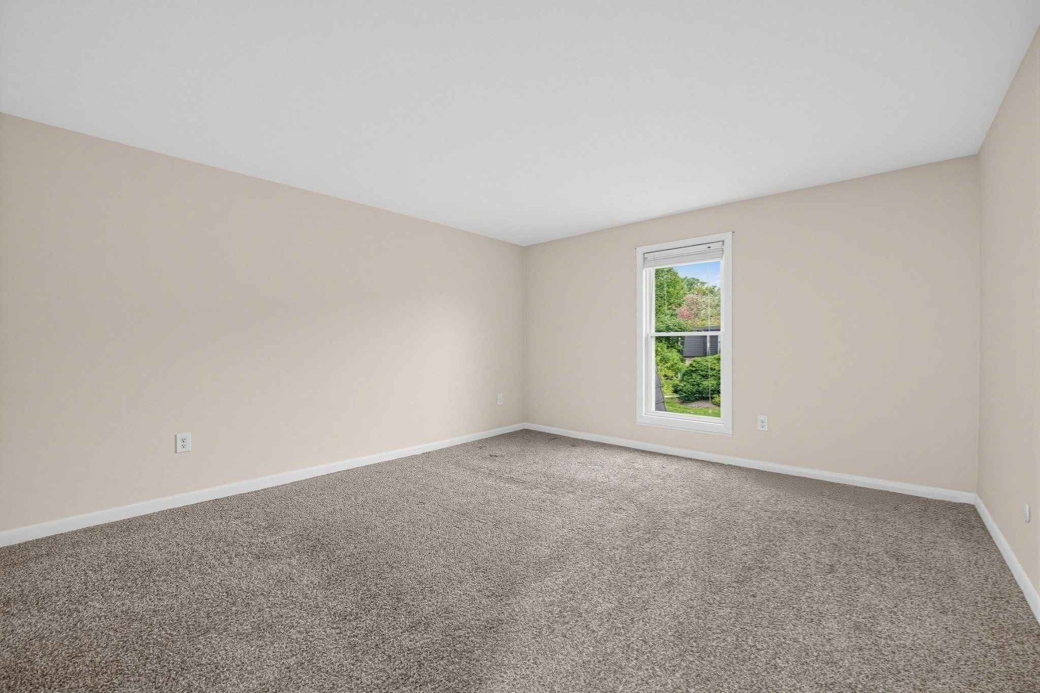2 Shadowbrook LN #51, Milford, MA, 2 Shadowbrook LN #51, Milford, MA Photo #11