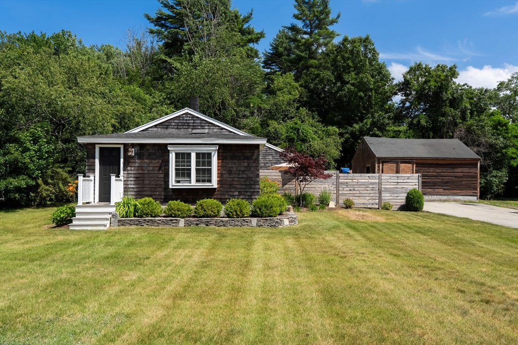 96 Forest St