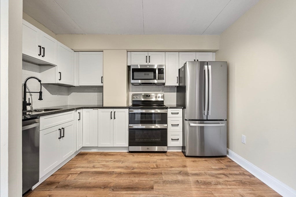 280 Harvard St #2D, Cambridge, MA, 280 Harvard St #2D, Cambridge, MA Photo #2