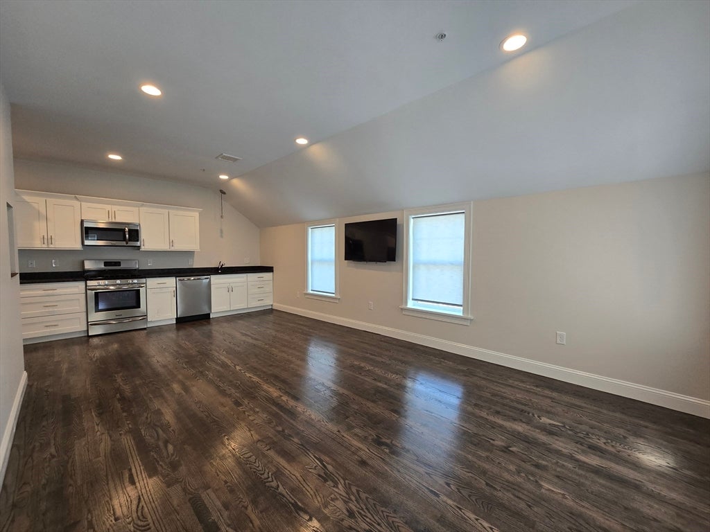 285 Saint George Street #203, Duxbury, MA Photo #5