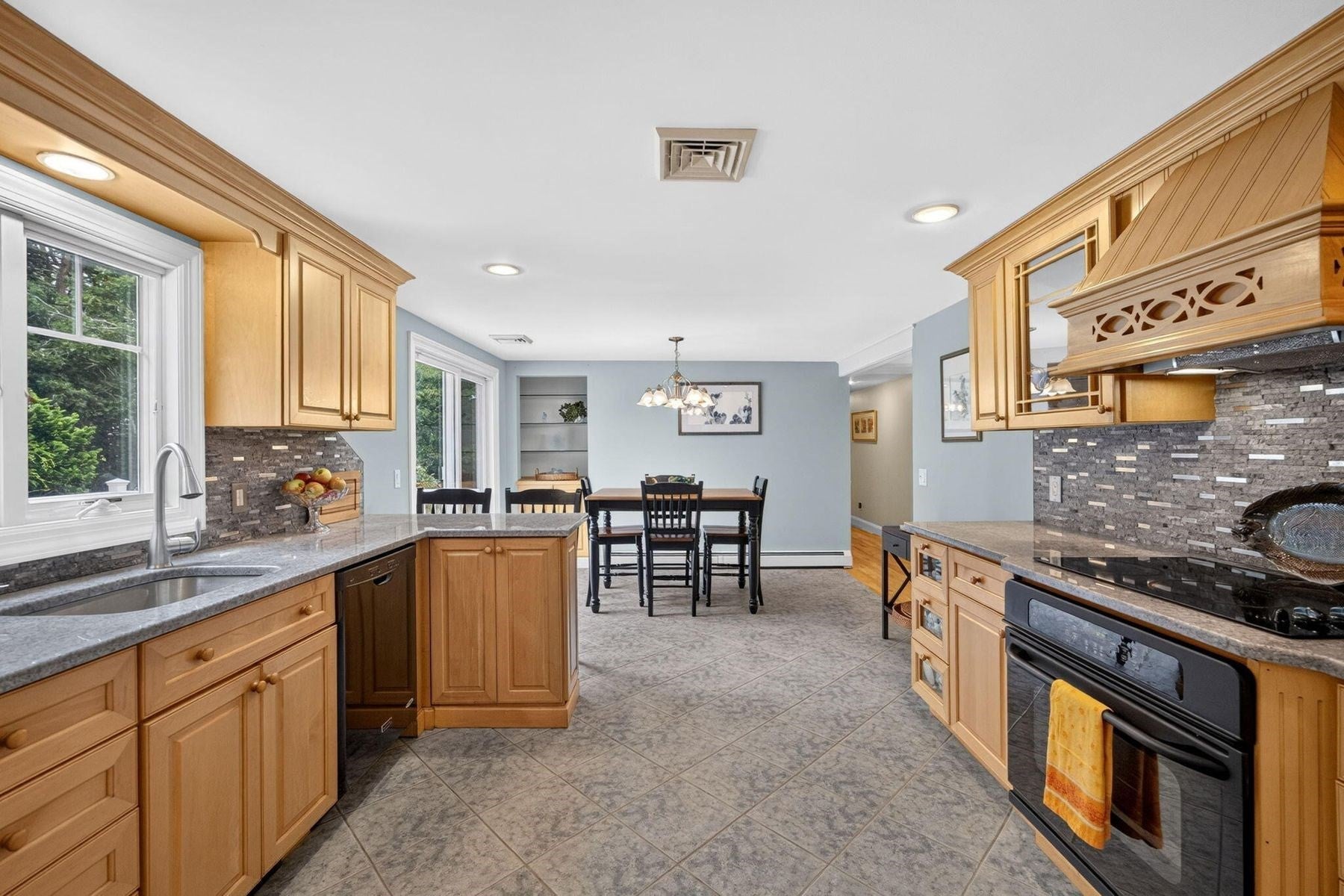 288 Millstone Rd, Brewster, MA, 288 Millstone Rd, Brewster, MA Photo #8