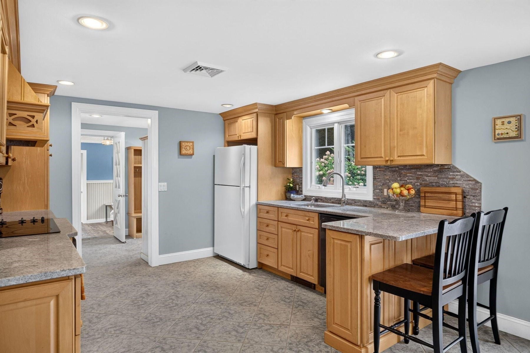 288 Millstone Rd, Brewster, MA, 288 Millstone Rd, Brewster, MA Photo #10