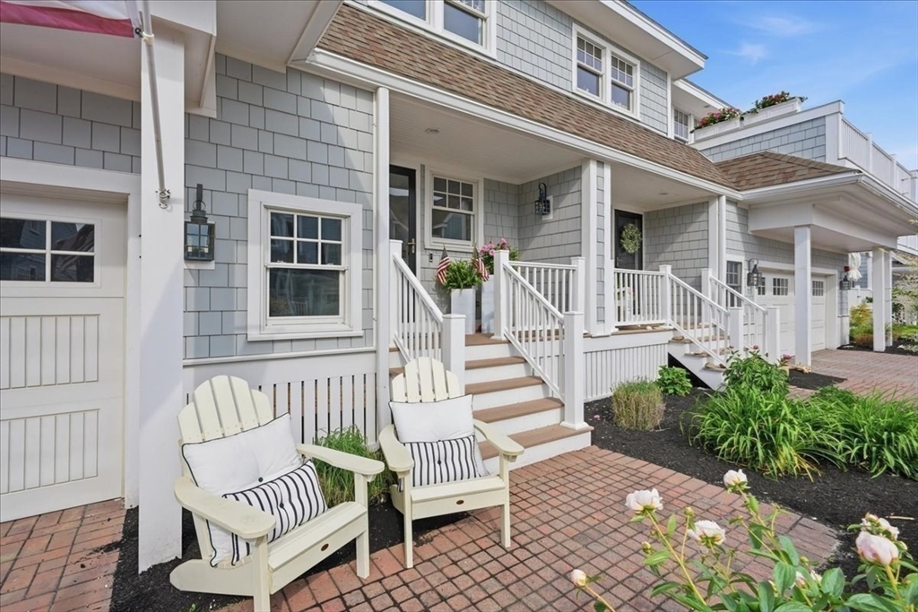 33 Central Ave 11