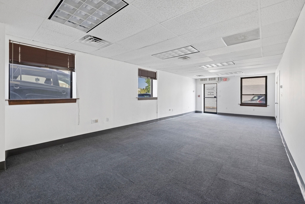 113 Terrace Hall Ave 1