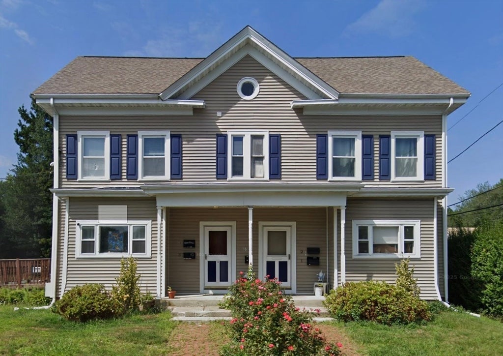 Click for 96 Plymouth St #4, Holbrook, MA slideshow Click for 96 Plymouth St #4, Holbrook, MA slideshow