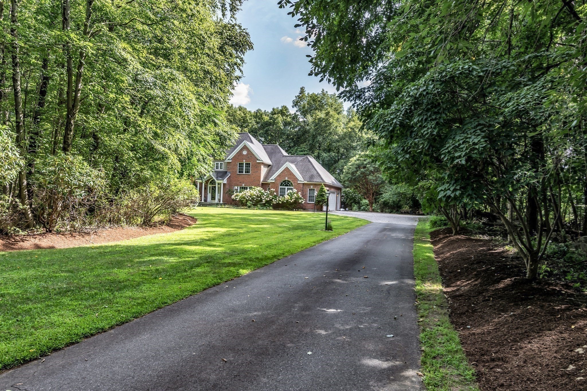 52 Goodnow Ln