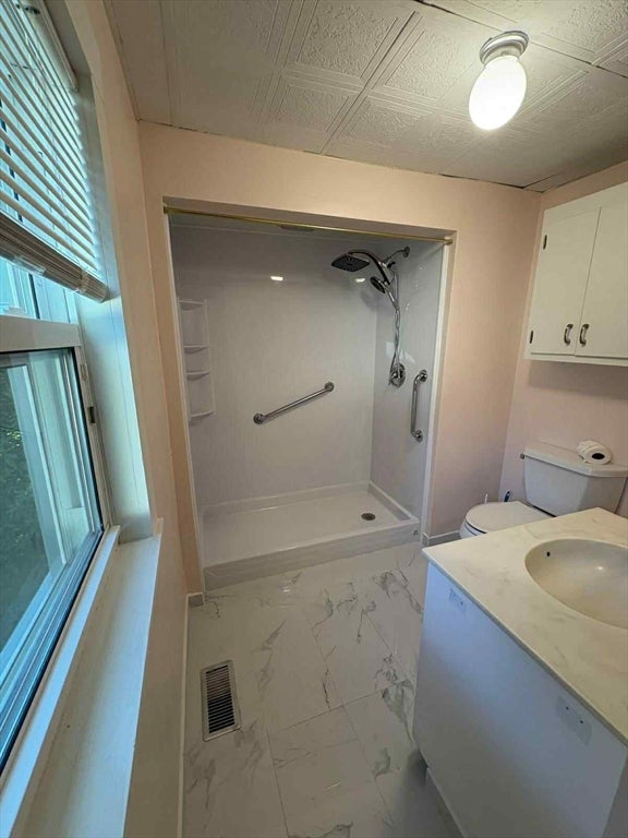 40 Green Street, Milford, MA, 40 Green Street, Milford, MA Photo #16