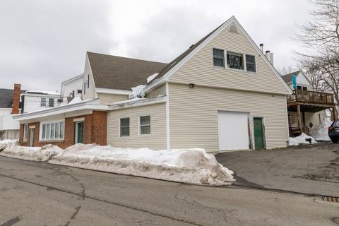 14 Travers Street Gardner MA 01440