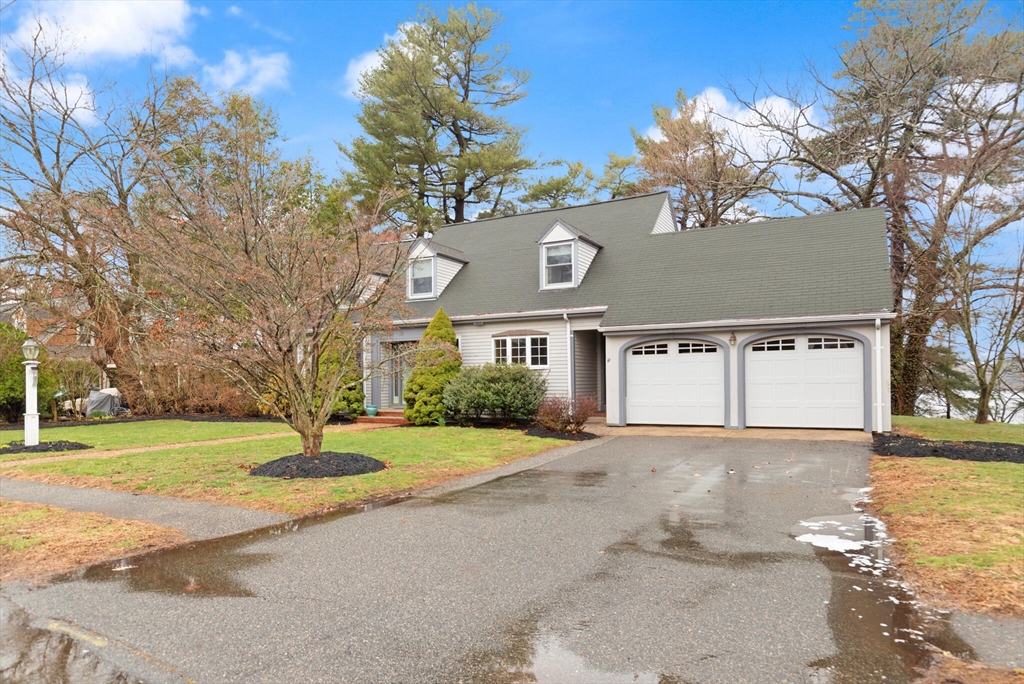 16 Lakeview Dr