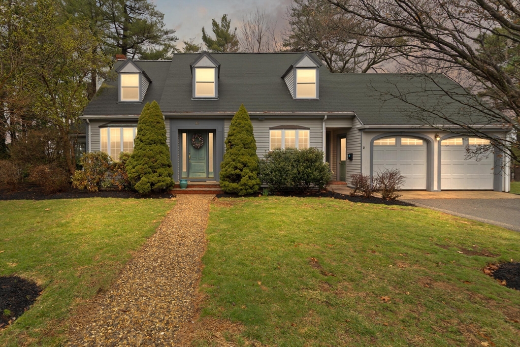 16 Lakeview Dr
