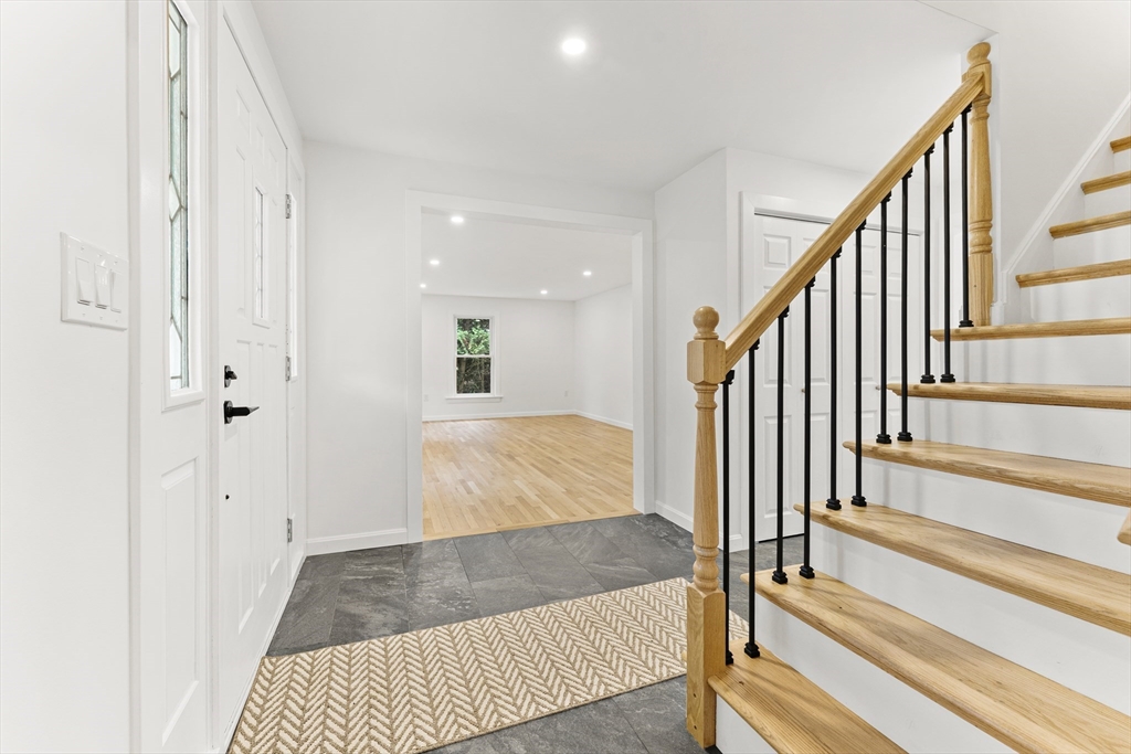 3 Stetson Cir