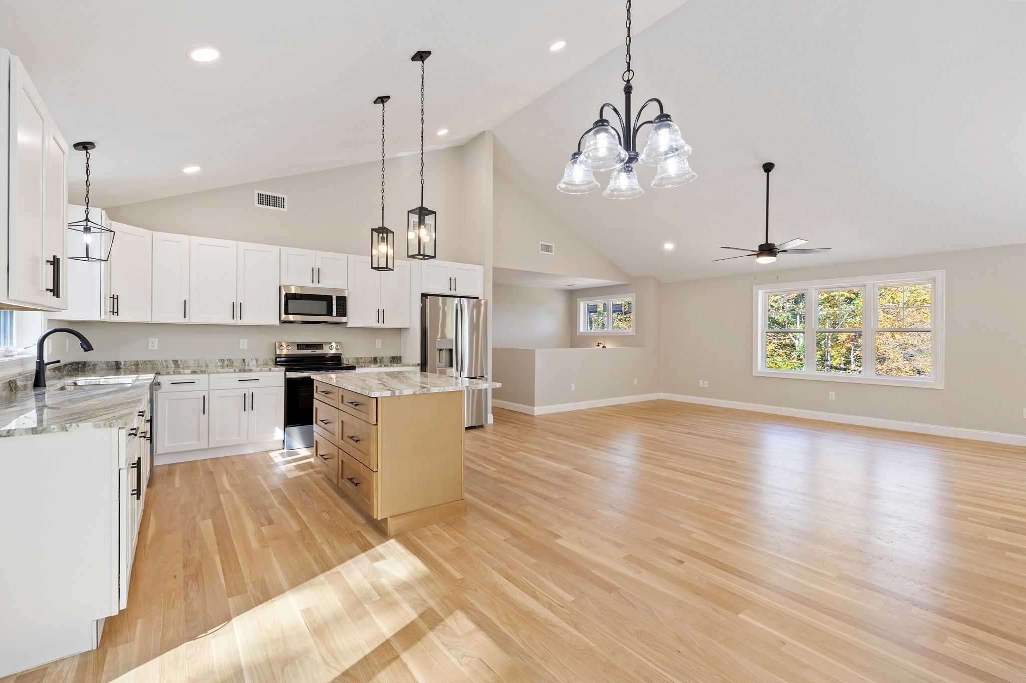 335 Reed Street, Warren, MA, 335 Reed Street, Warren, MA Photo #9