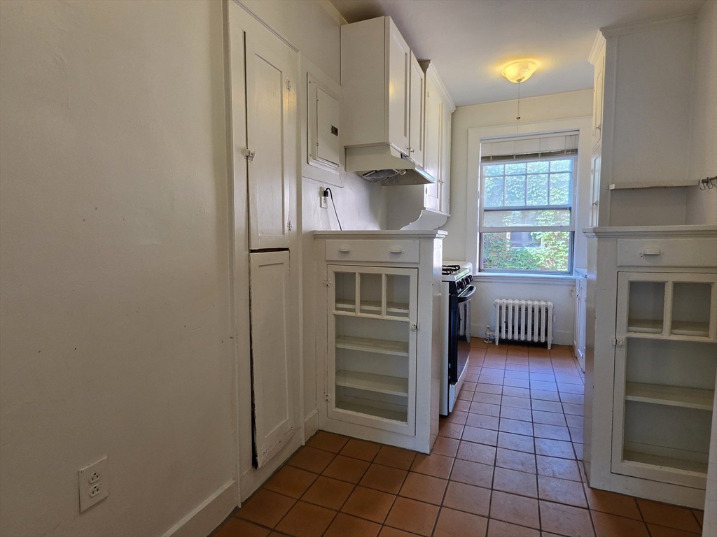 22 Concord AVE #11, Cambridge, MA Photo #11