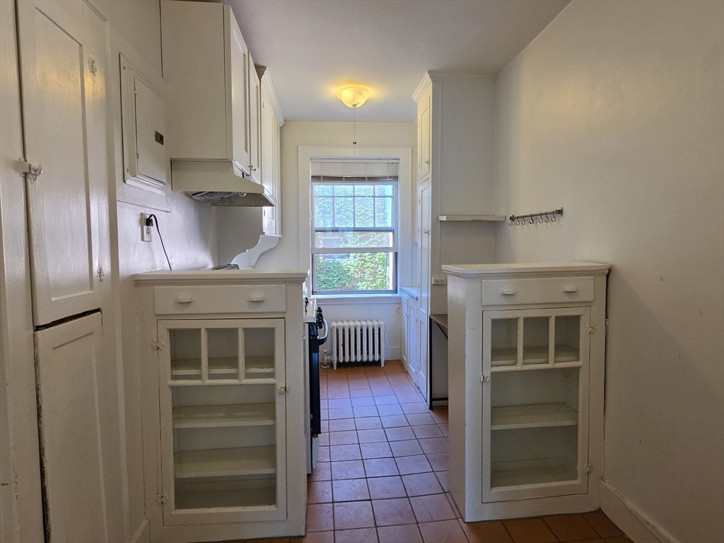 22 Concord AVE #11, Cambridge, MA Photo #6