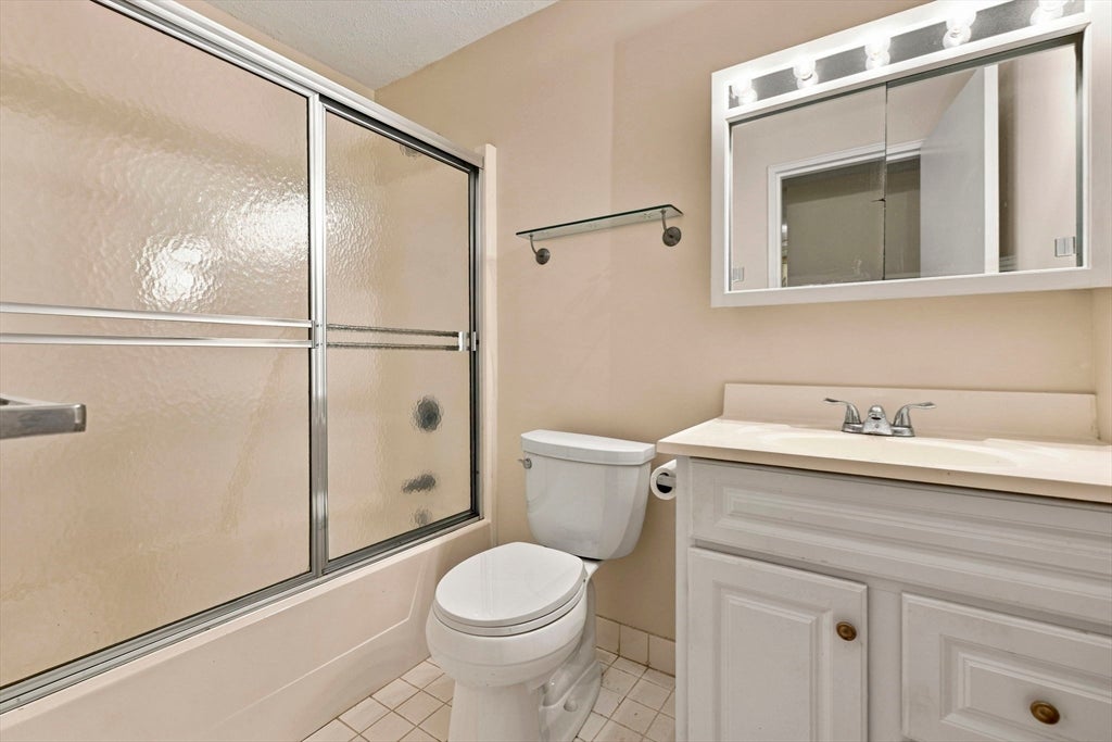 147 Sylvan St #12A, Danvers, MA Photo #21