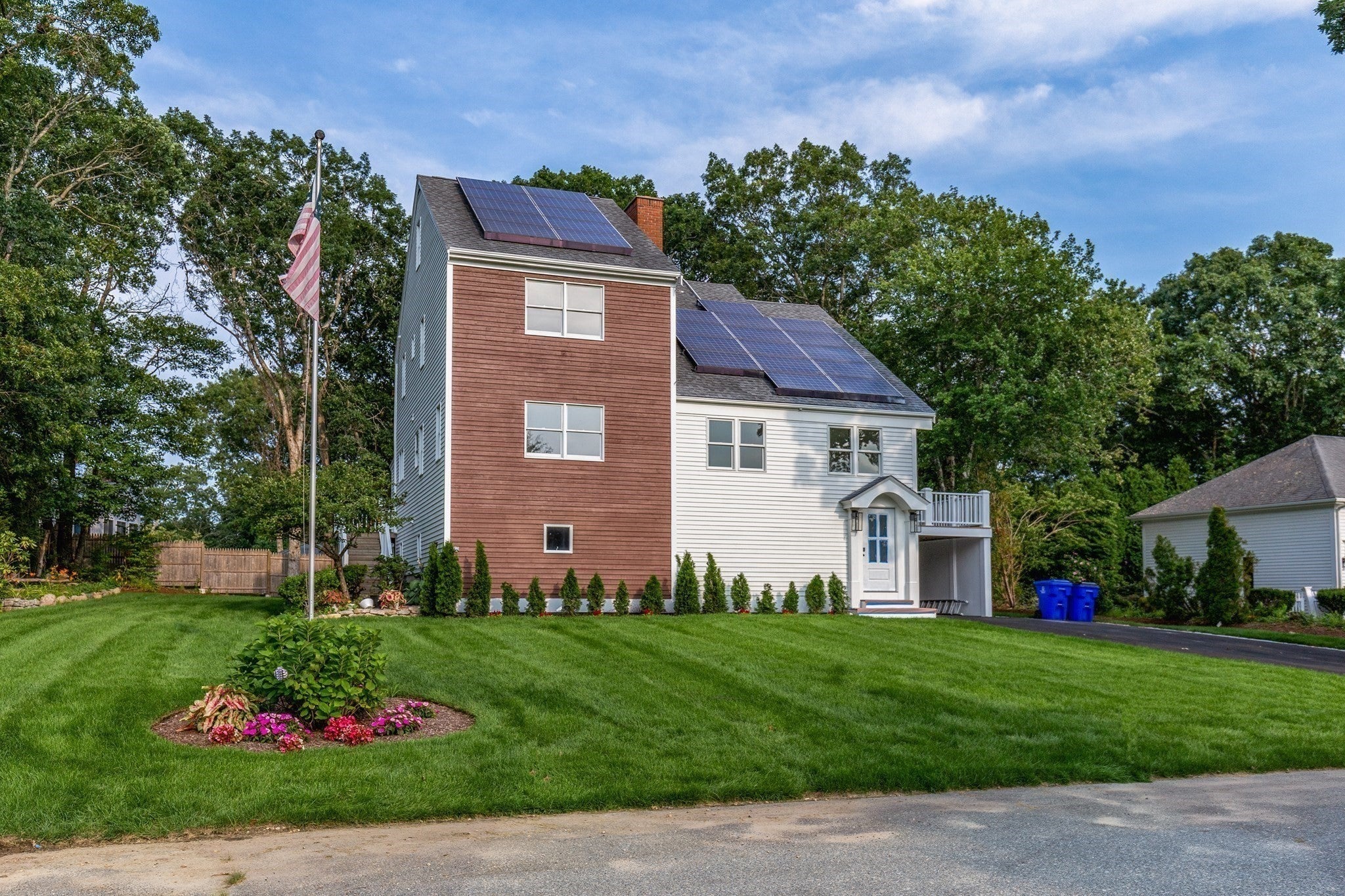 43 Seabreeze Dr, Bourne, MA Photo #2
