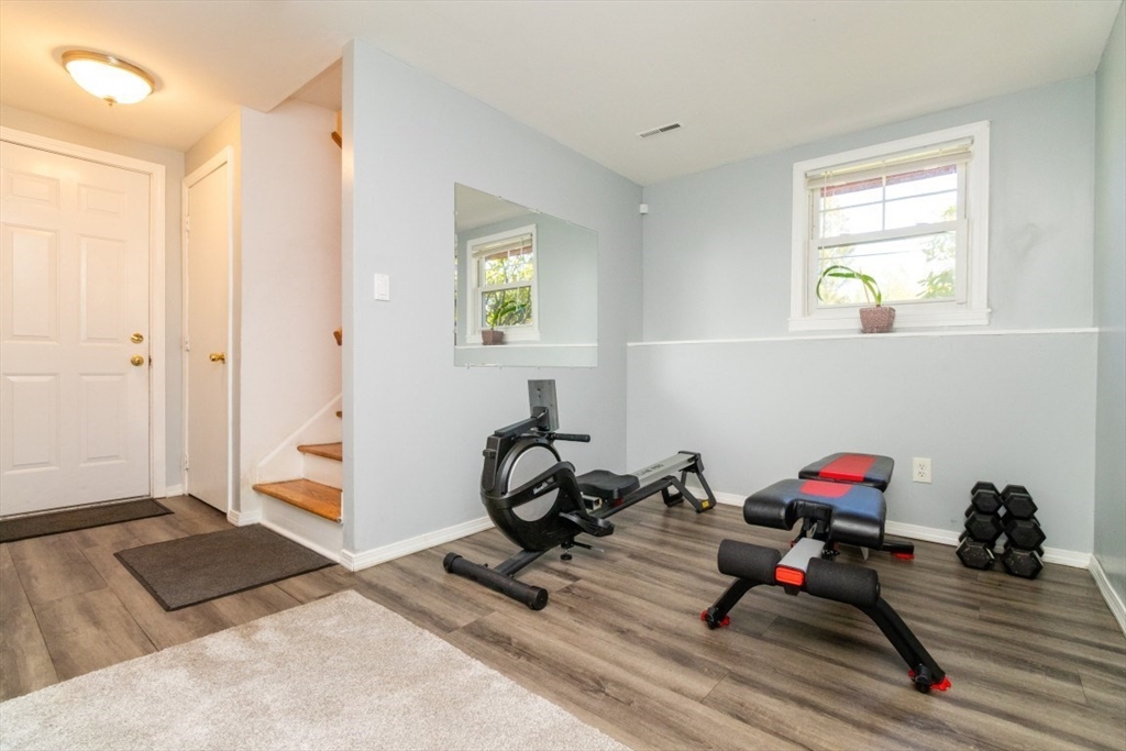 89 Fernandez Cir, Randolph, MA Photo #19