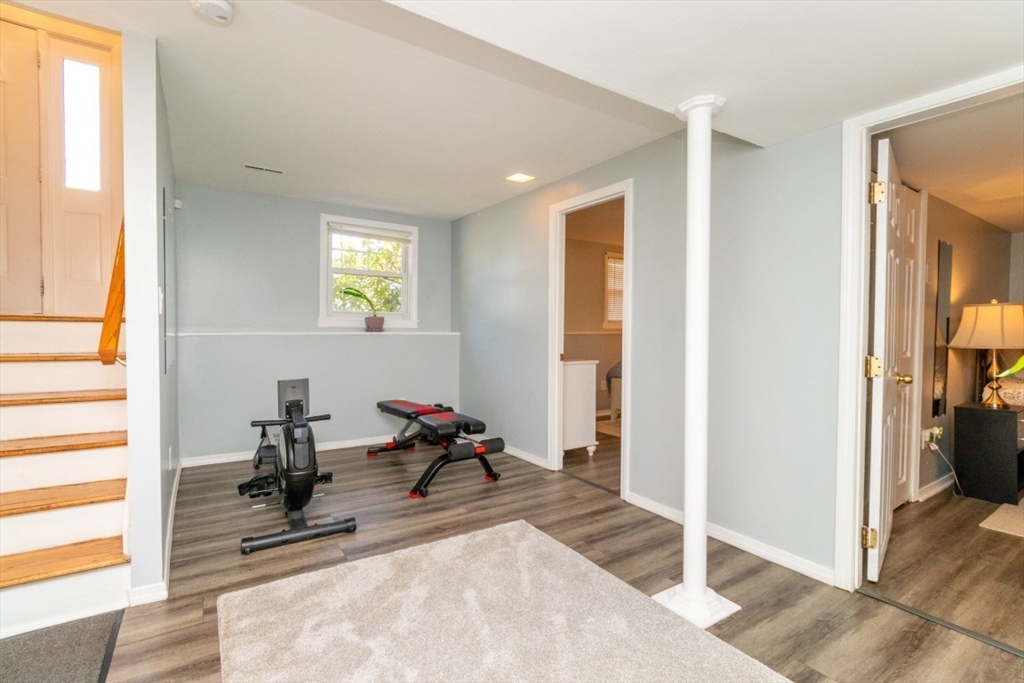 89 Fernandez Cir, Randolph, MA Photo #18