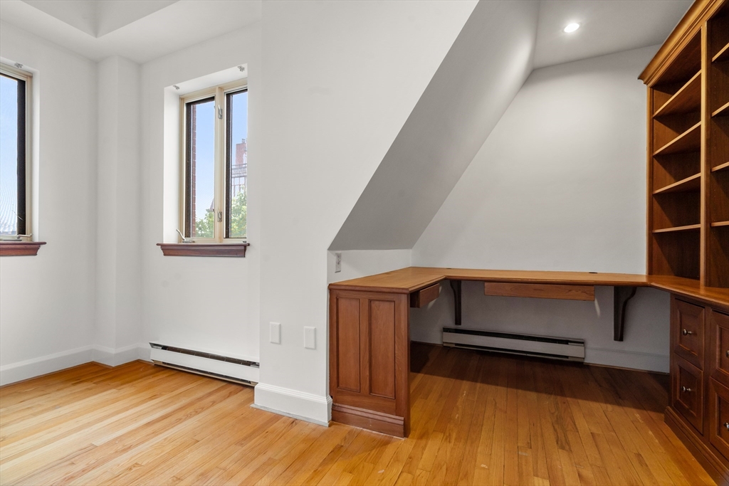 2 Clarendon St 505