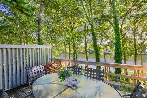 194 Bayfront Way 194 Falmouth MA 02536