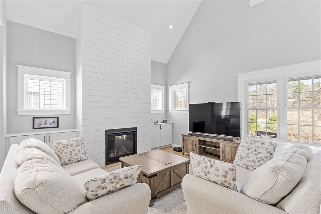 7 Baldwin Ct 7