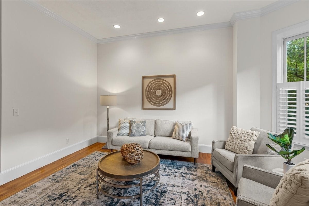 215 W Canton St 2
