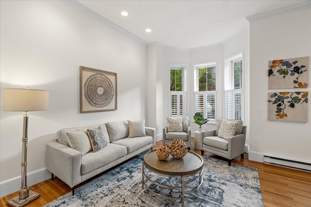 215 W Canton St 2