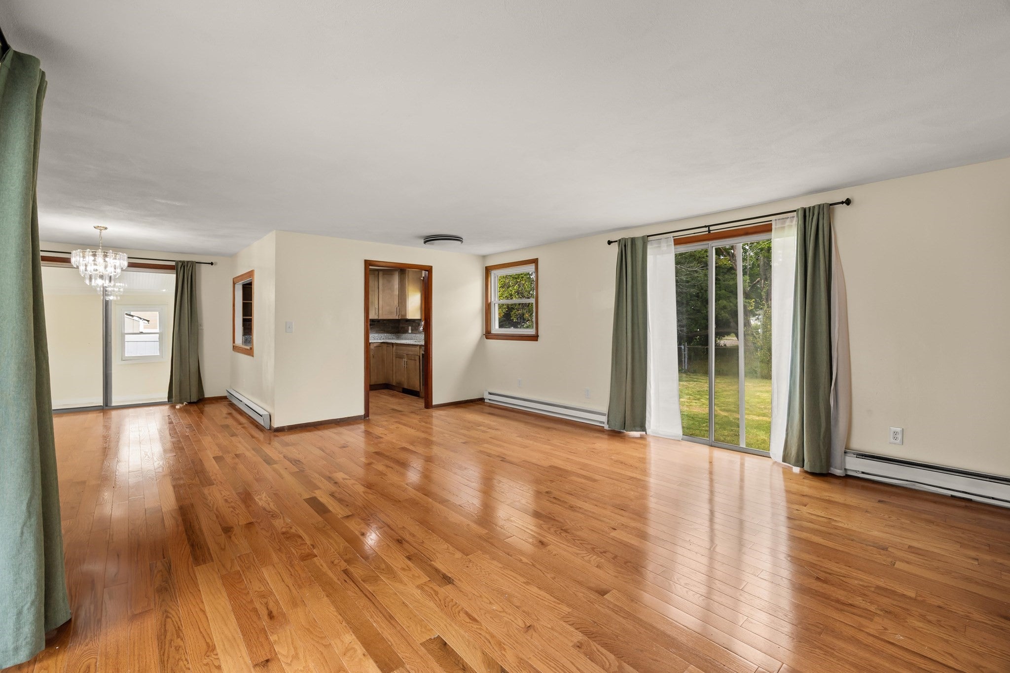 108 Welsford St, Brockton, MA, 108 Welsford St, Brockton, MA Photo #9