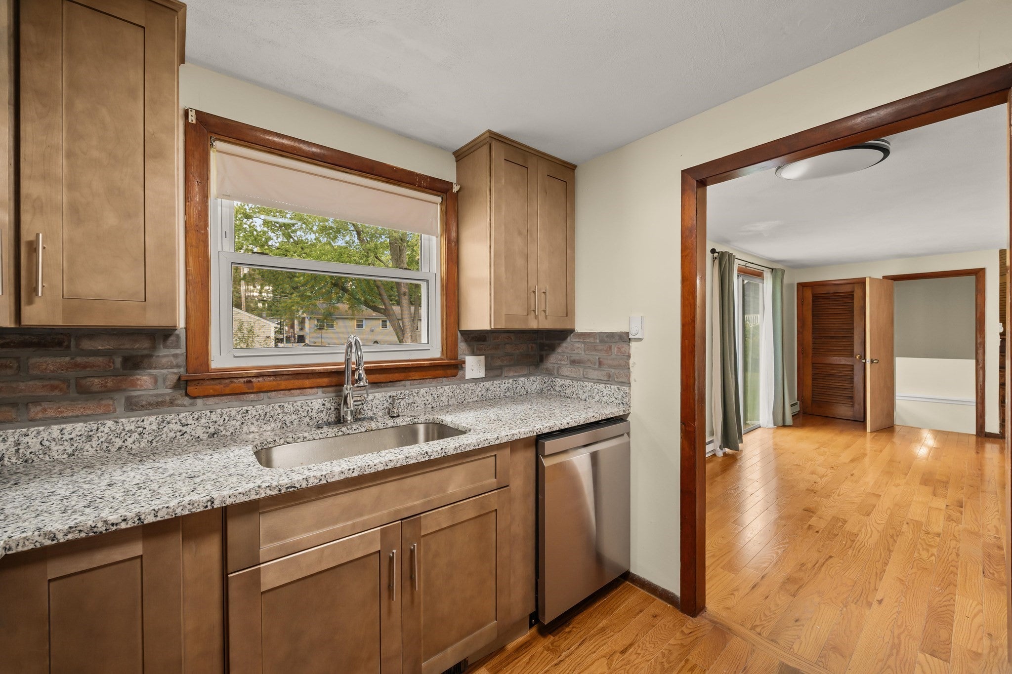 108 Welsford St, Brockton, MA, 108 Welsford St, Brockton, MA Photo #12