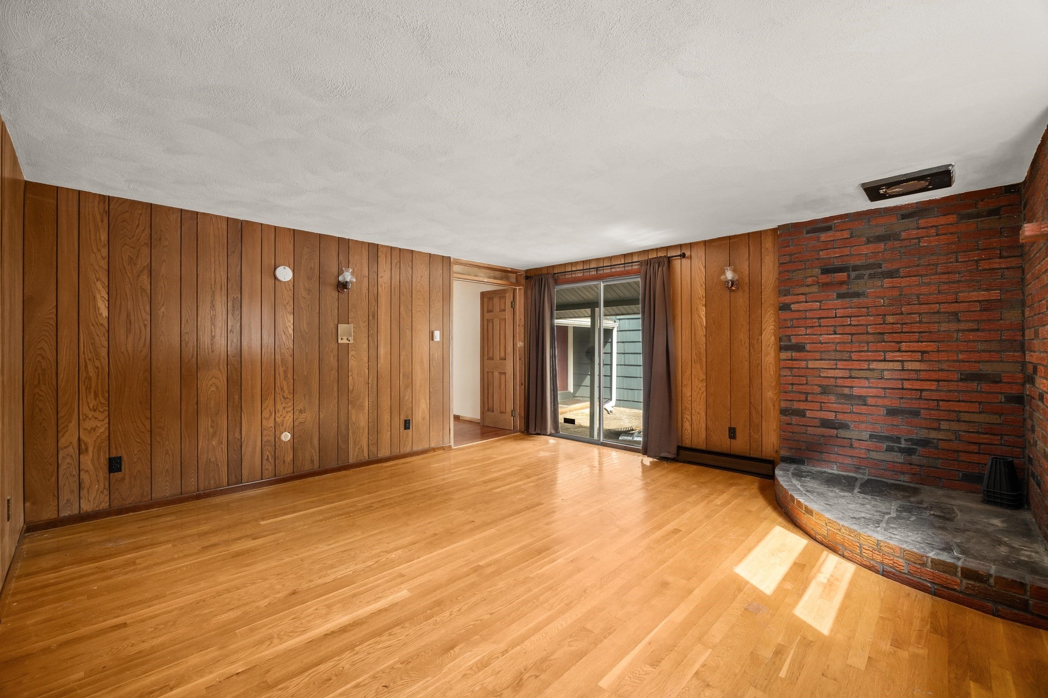 108 Welsford St, Brockton, MA, 108 Welsford St, Brockton, MA Photo #16