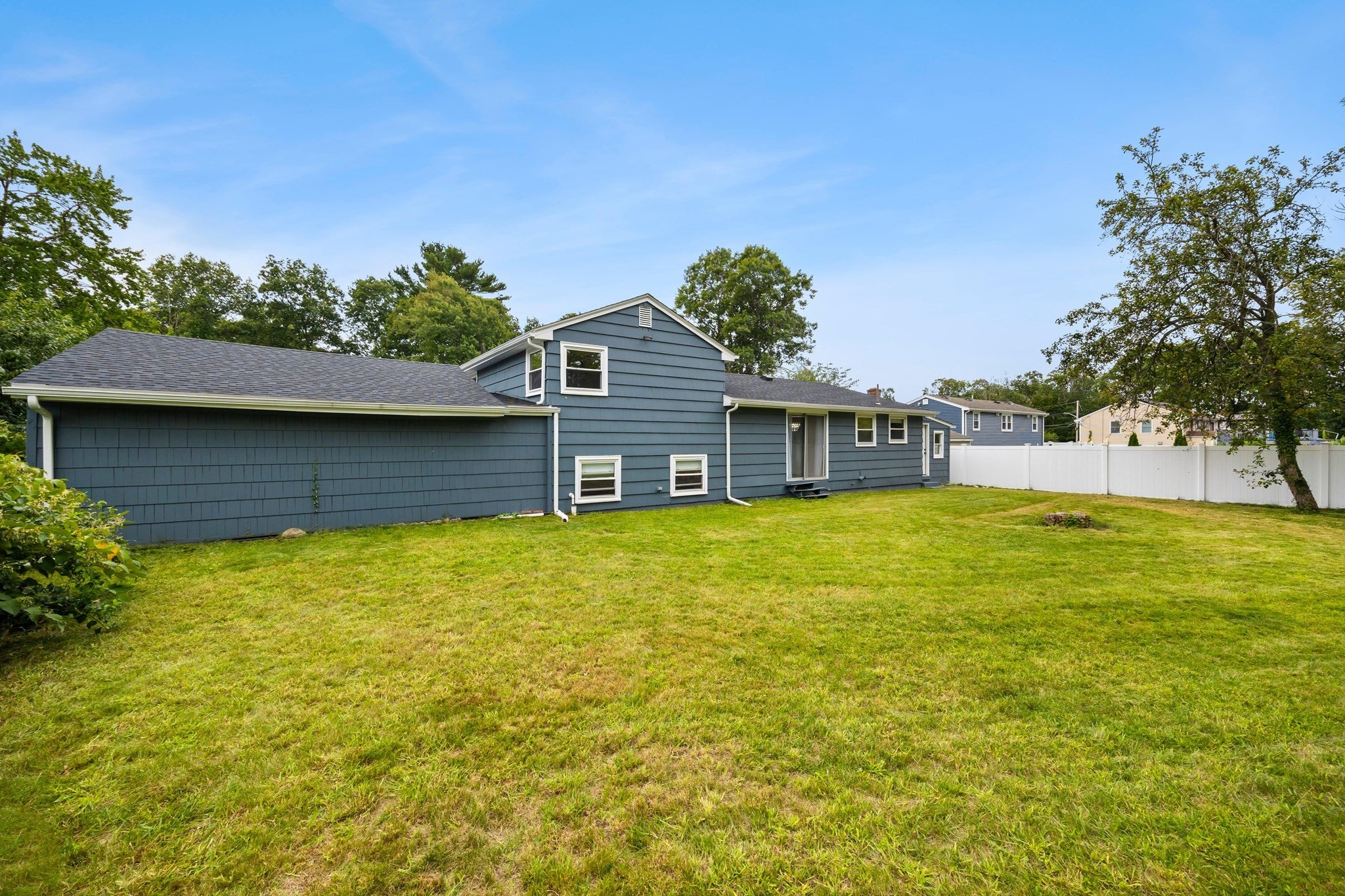 108 Welsford St, Brockton, MA, 108 Welsford St, Brockton, MA Photo #38