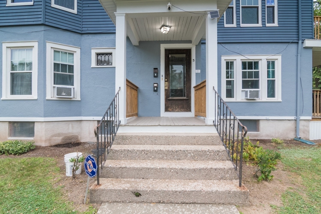 5 Rupert St
