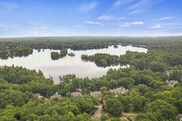 18 Wintergreen Ct 18