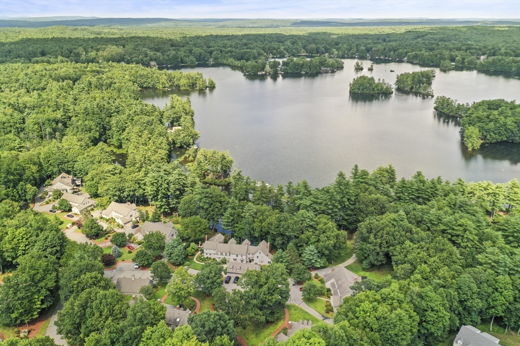 18 Wintergreen Ct 18