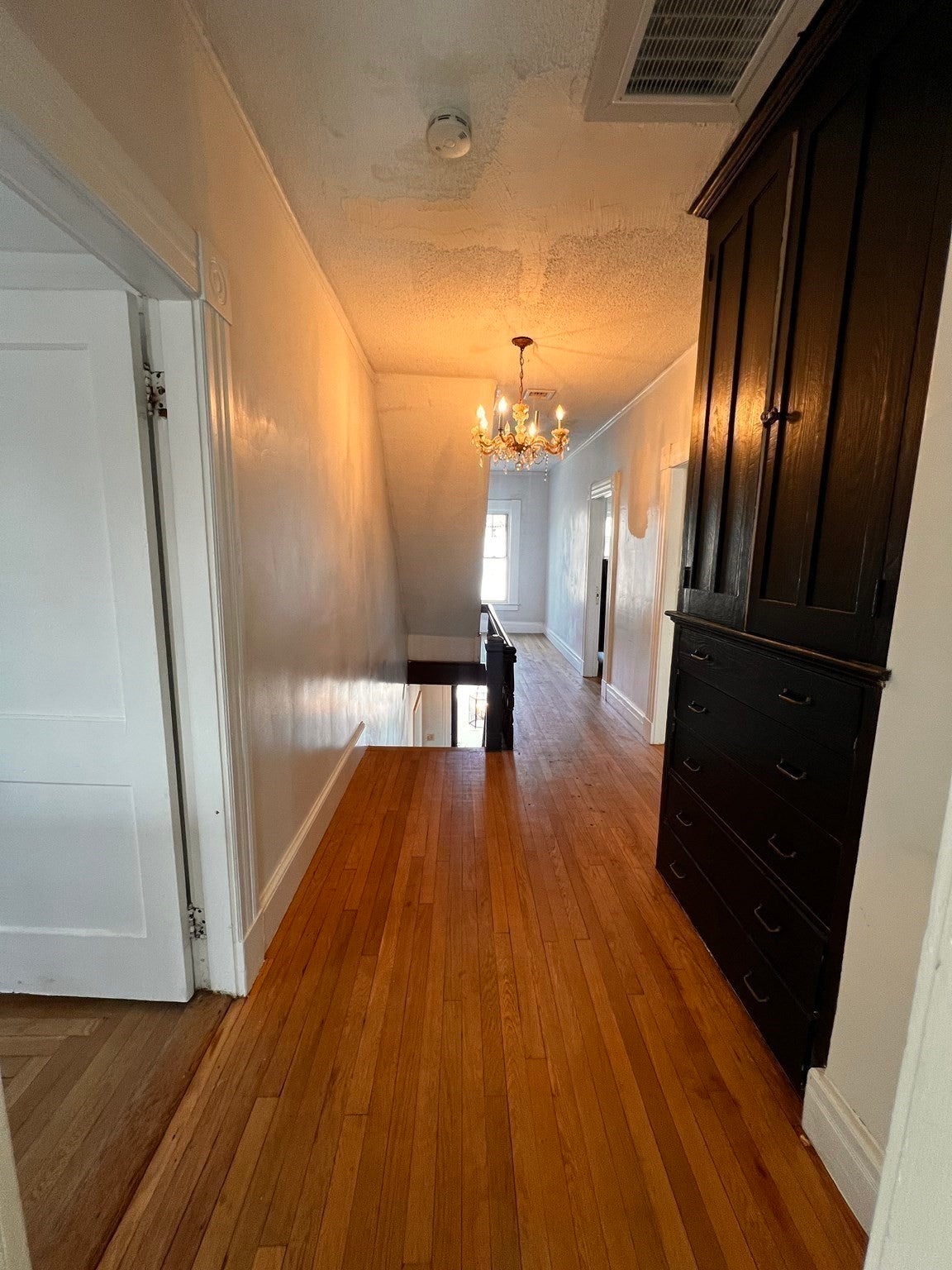 186 Buckingham St, Springfield, MA Photo #22