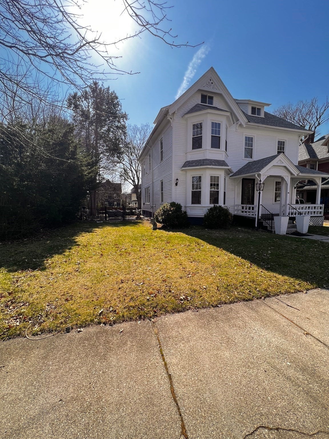186 Buckingham St, Springfield, MA Photo #2