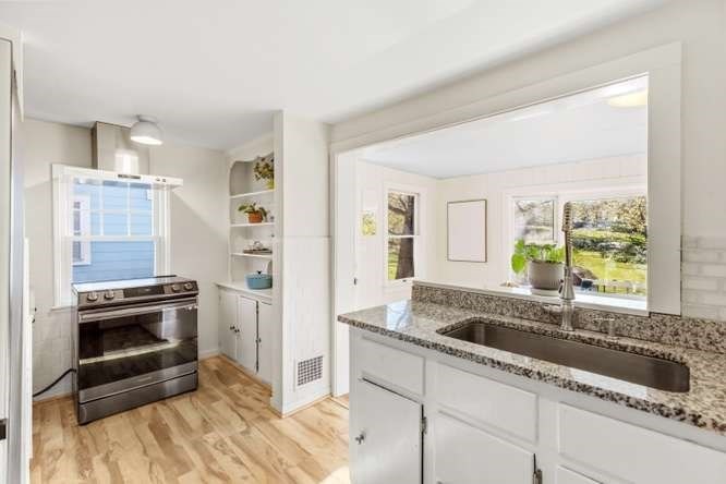 567 Poplar St, Boston, MA Photo #13