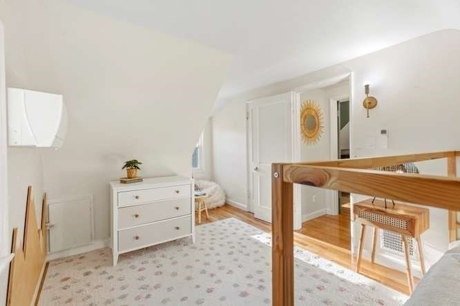 567 Poplar St, Boston, MA Photo #27