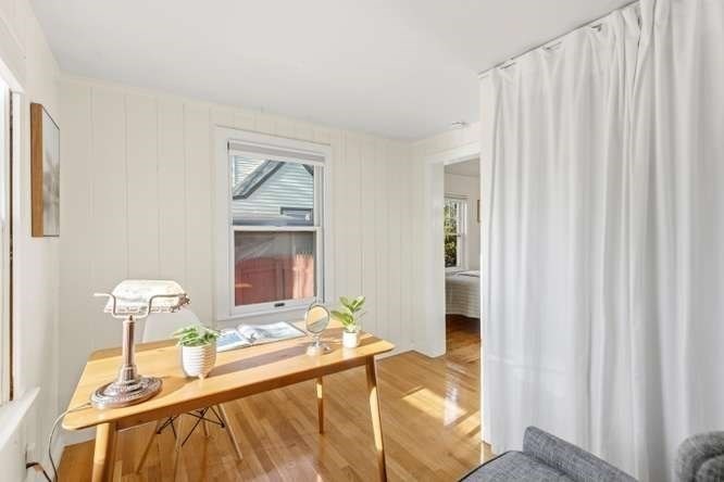567 Poplar St, Boston, MA Photo #22