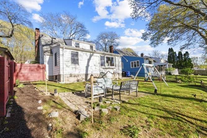 567 Poplar St, Boston, MA Photo #34