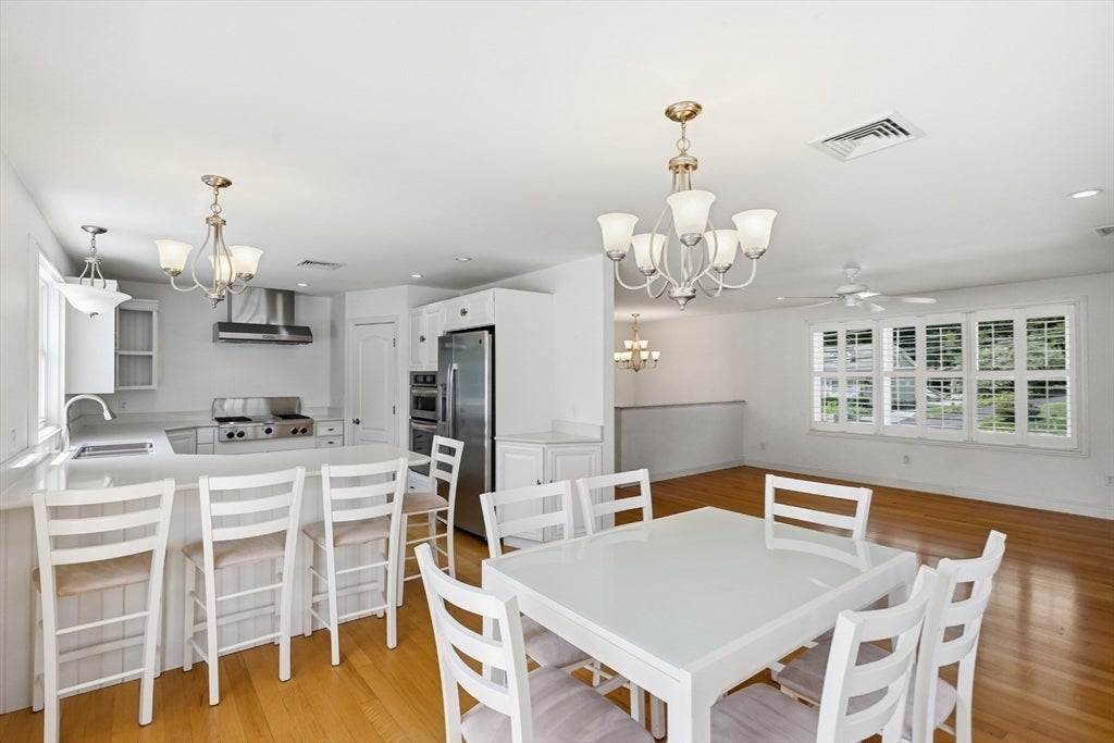 1566 Victory Hwy, North Smithfield, RI, 1566 Victory Hwy, North Smithfield, RI Photo #9