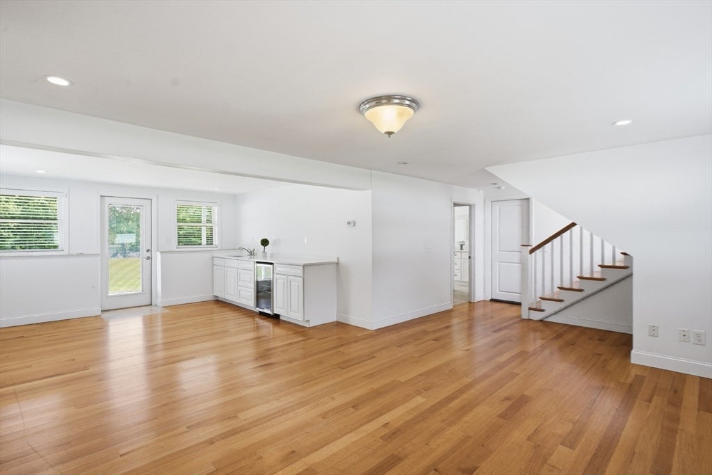 1566 Victory Hwy, North Smithfield, RI, 1566 Victory Hwy, North Smithfield, RI Photo #18