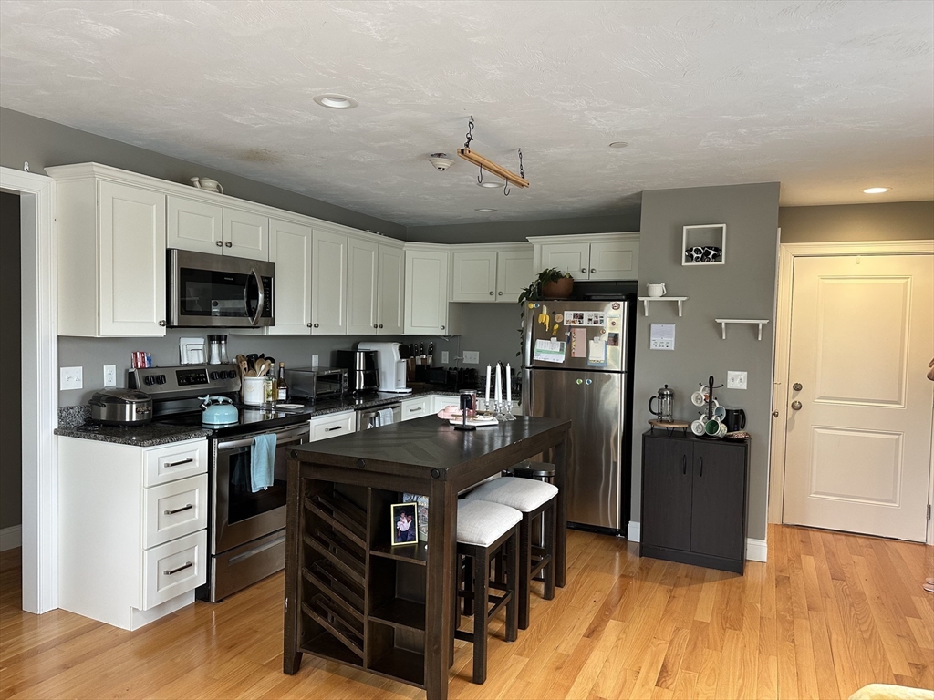 83C Maple Ave C