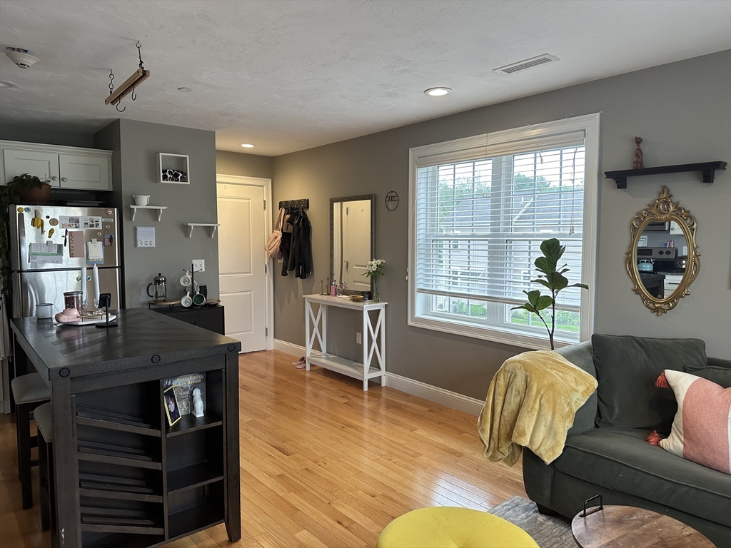 83C Maple Ave C