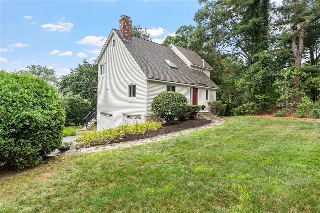 1 Heather Hill Road, Acton, MA, 1 Heather Hill Road, Acton, MA Photo #2
