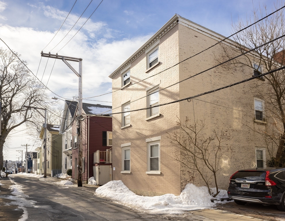 8-8.5 Herbert Street