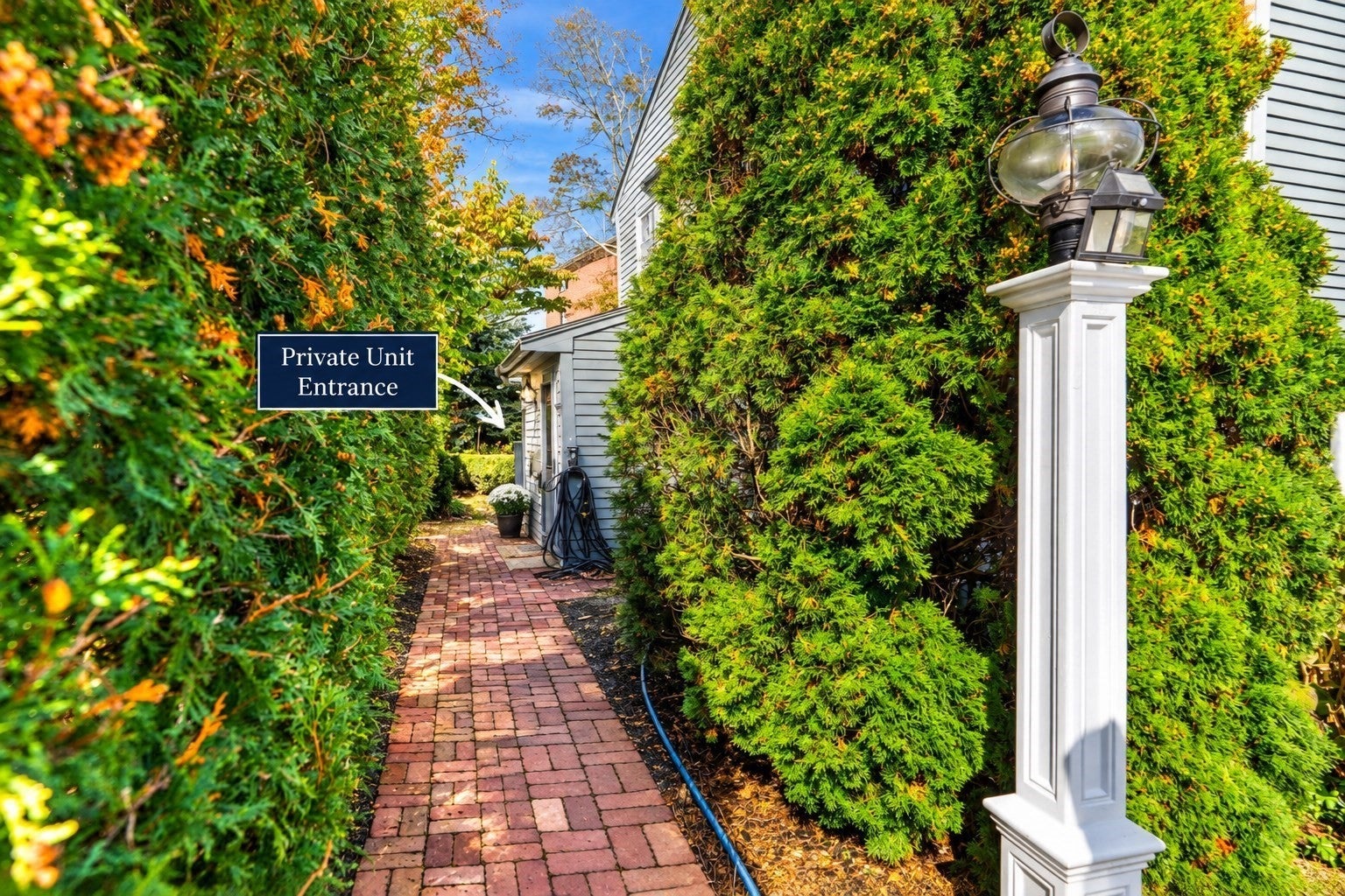 45 Prospect St #2, Marblehead, MA Photo #2