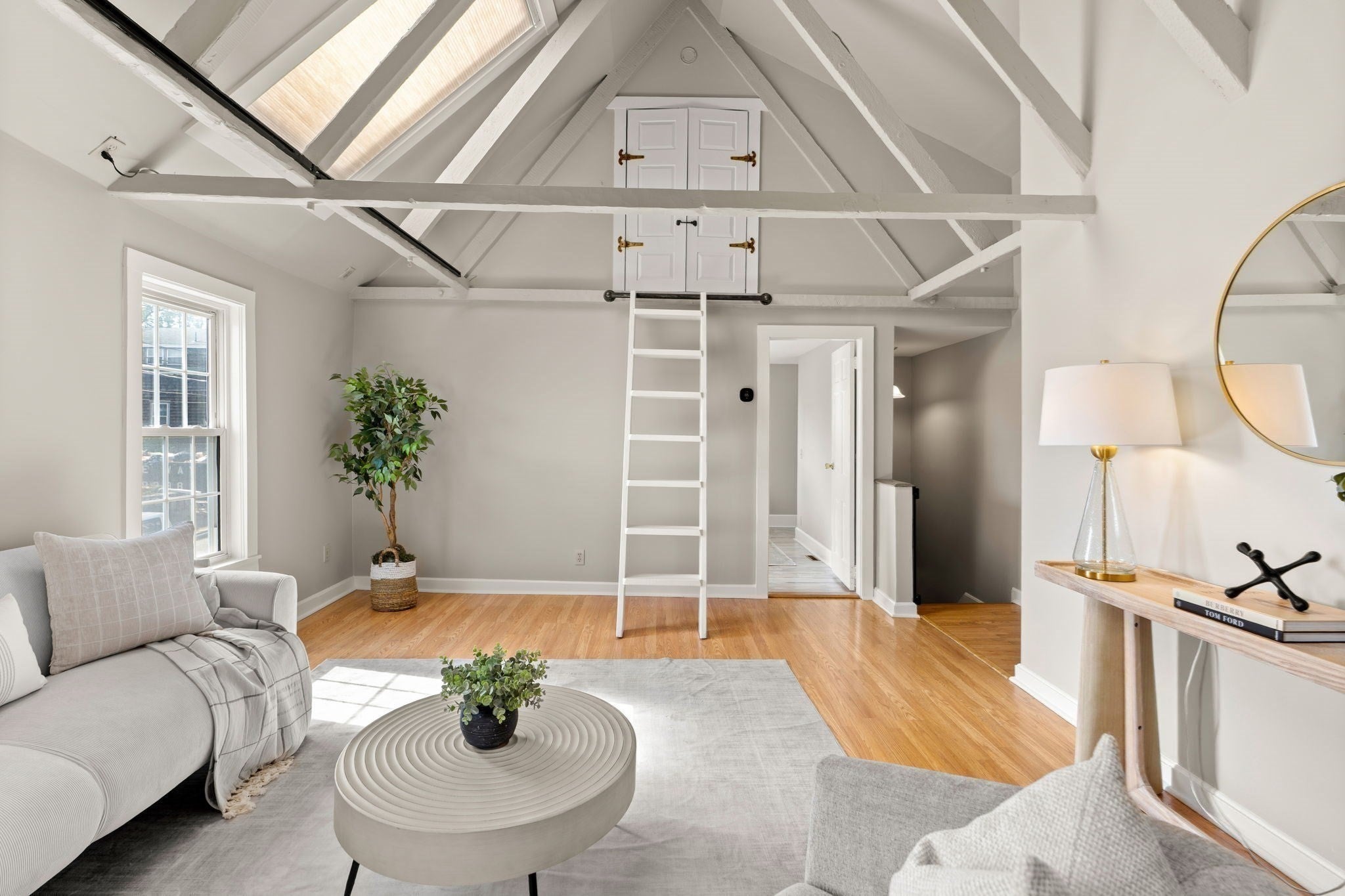 45 Prospect St #2, Marblehead, MA Photo #3