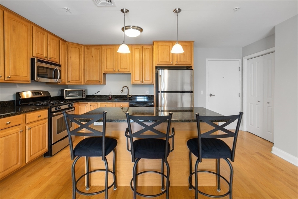 179 Park St 304